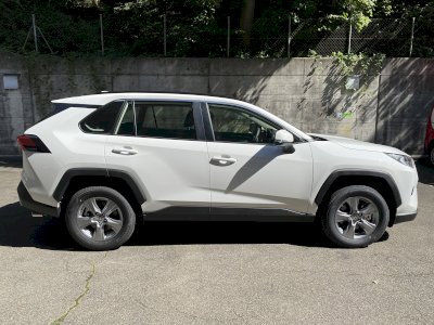 Toyota RAV 4 2,5 Hybrid 222 KM 4x4 ACTIVE