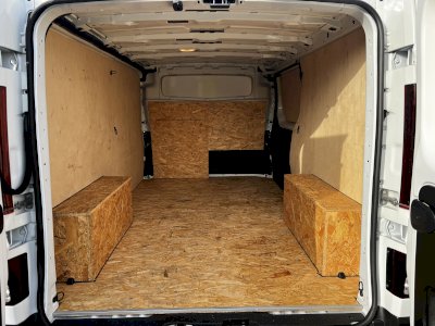 Renault Trafic L2H1 + AHK