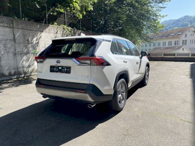 Toyota RAV 4 2,5 Hybrid 222 KM 4x4 ACTIVE