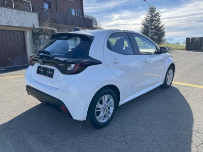 Toyota Yaris Comfort 1,5 VVT-i H 116 KM hybrid